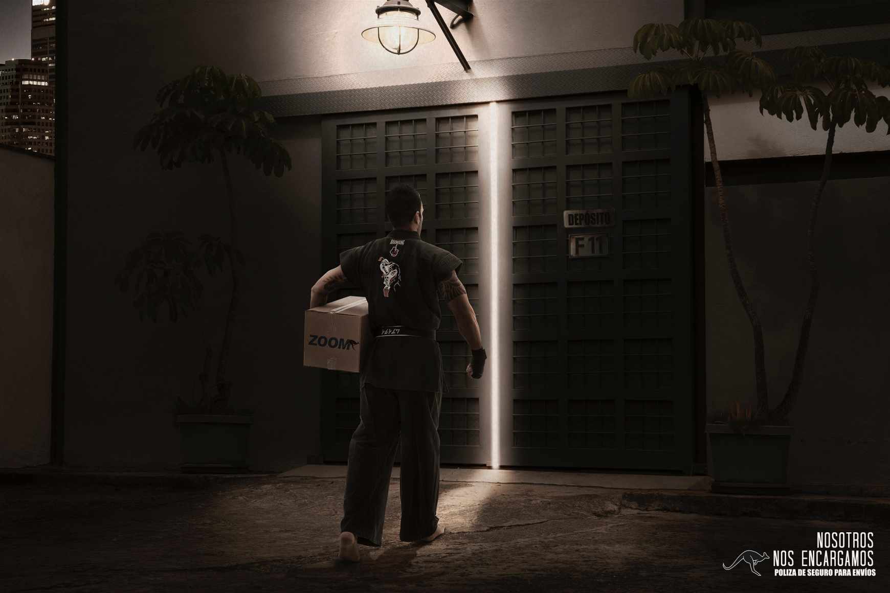 ZOOM 極速快遞平面廣告設(shè)計欣賞-搏擊人篇-上海廣告設(shè)計公司