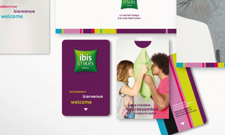 宜必思酒店標志設計，品牌形象設計，廣告設計10