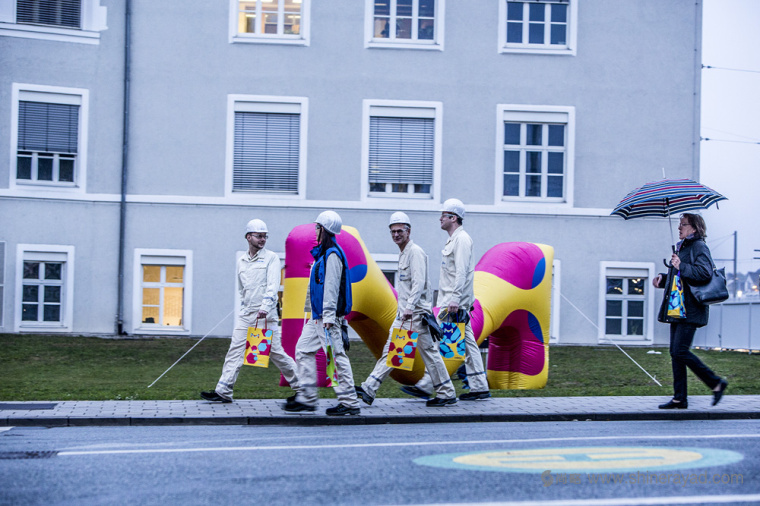 德國(guó)默克集團(tuán)新英文文字商標(biāo)LOGO設(shè)計(jì)-上海LOGO設(shè)計(jì)公司設(shè)計(jì)資訊20