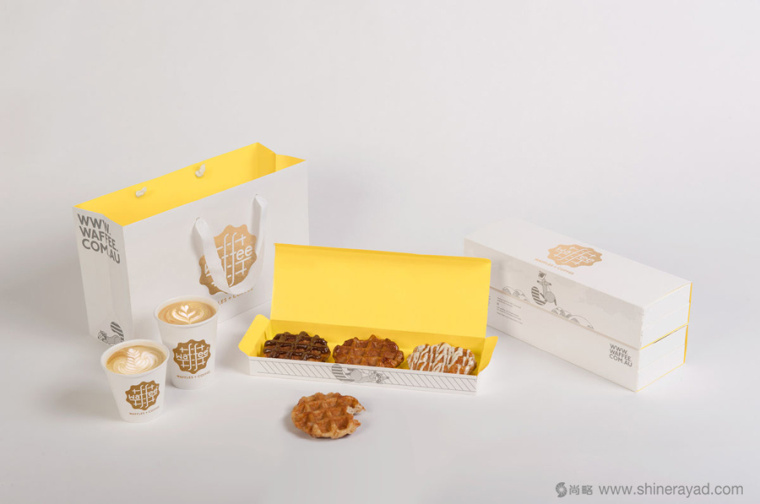 Waffee 咖啡餐飲連鎖店品牌VI視覺形象設(shè)計(jì)-手提袋設(shè)計(jì)-上海餐飲VI設(shè)計(jì)公司