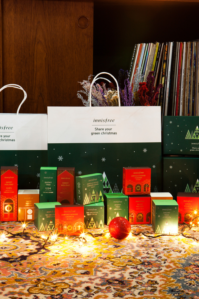 12上海包裝設計公司-韓國 Innisfree 女性化妝品護膚品品牌圣誕節(jié)日裝包裝設計 12上海包裝設計公司-韓國 Innisfree 女性化妝品護膚品品牌圣誕節(jié)日裝包裝設計