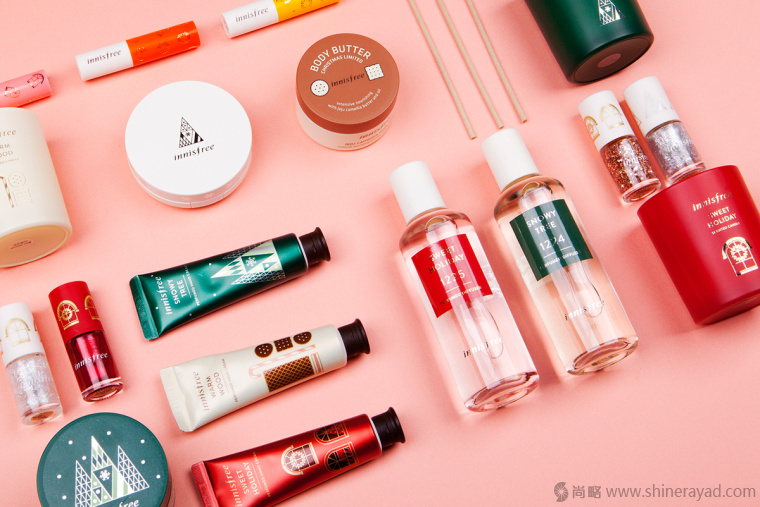 18上海包裝設計公司-韓國 Innisfree 女性化妝品護膚品品牌圣誕節(jié)日裝包裝設計 18上海包裝設計公司-韓國 Innisfree 女性化妝品護膚品品牌圣誕節(jié)日裝包裝設計