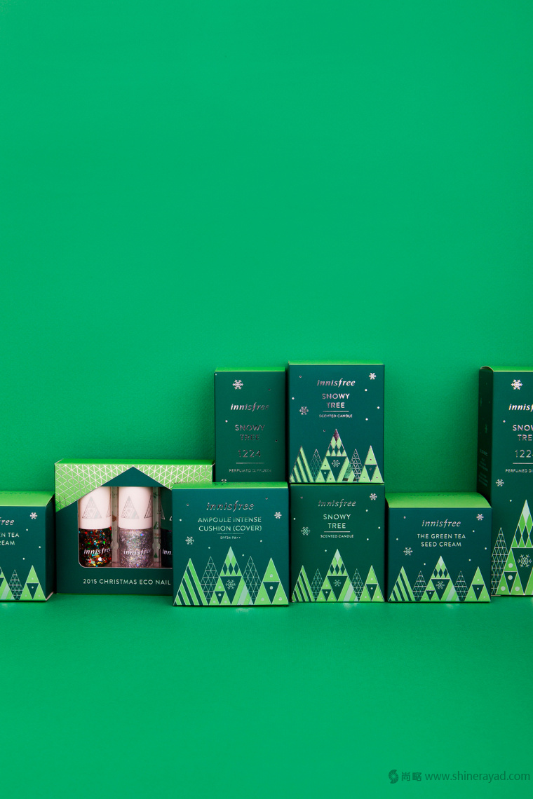 7上海包裝設計公司-韓國 Innisfree 女性化妝品護膚品品牌圣誕節(jié)日裝包裝設計-圣誕樹圖案 7上海包裝設計公司-韓國 Innisfree 女性化妝品護膚品品牌圣誕節(jié)日裝包裝設計-圣誕樹圖案