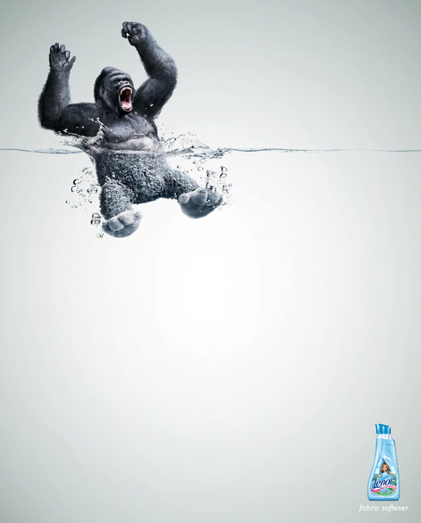 上海廣告創(chuàng)意設(shè)計公司尚略廣告Lenor 洗衣液清洗劑“動物篇”平面廣告創(chuàng)意設(shè)計-猩猩篇