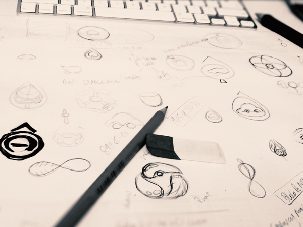 100água 汽車清洗養(yǎng)護(hù)品公司品牌logo設(shè)計(jì)VI設(shè)計(jì)-尚略廣告上海品牌設(shè)計(jì)公司-手繪稿設(shè)計(jì)