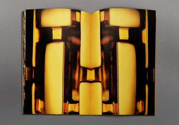 Zolotas 品牌黃金珠寶畫冊設計欣賞8