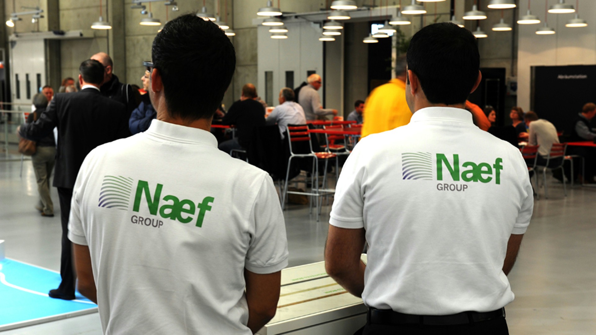 瑞士Naef水處理集團(tuán)品牌形象設(shè)計(jì)VI設(shè)計(jì)-上海品牌策劃設(shè)計(jì)公司設(shè)計(jì)分享3-服飾設(shè)計(jì)