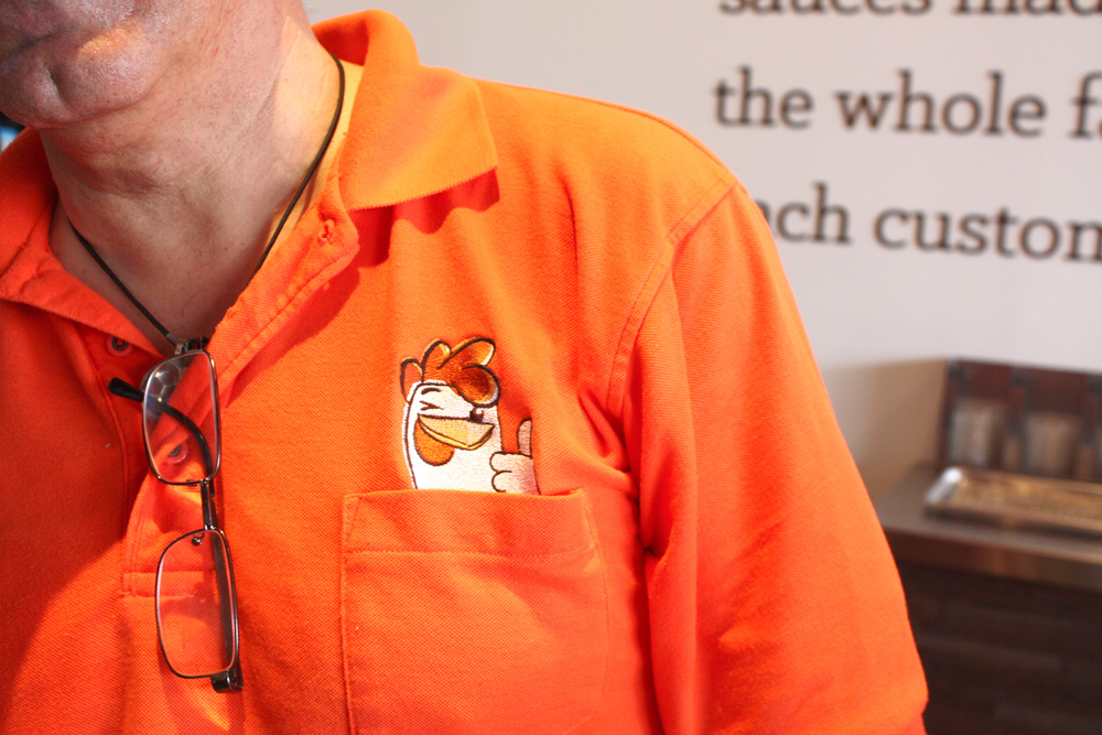 Pudgie 炸雞連鎖快餐廳品牌形象設(shè)計(jì)-員工服飾設(shè)計(jì)6 Pudgie 炸雞連鎖快餐廳品牌形象設(shè)計(jì)-員工服飾設(shè)計(jì)6