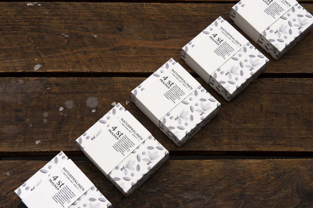 Naturpralinen 手工巧克力糖果手繪包裝設(shè)計6 Naturpralinen 手工巧克力糖果手繪包裝設(shè)計6