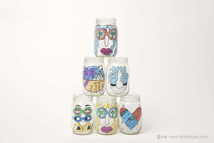 星巴克?冷咖啡茶葉手工玻璃杯插畫(huà)包裝設(shè)計(jì)全家福欣賞2 星巴克?冷咖啡茶葉手工玻璃杯插畫(huà)包裝設(shè)計(jì)全家福欣賞2