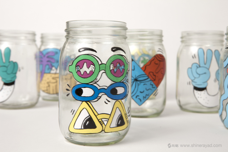 星巴克?冷咖啡茶葉手工玻璃杯插畫(huà)包裝設(shè)計(jì)6 星巴克?冷咖啡茶葉手工玻璃杯插畫(huà)包裝設(shè)計(jì)6