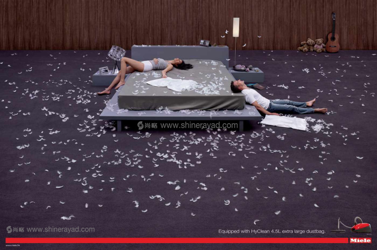 Miele吸塵器強(qiáng)大吸力平面廣告創(chuàng)意設(shè)計(jì)-上海廣告設(shè)計(jì)公司國外廣告欣賞枕頭篇5 Miele吸塵器強(qiáng)大吸力平面廣告創(chuàng)意設(shè)計(jì)-上海廣告設(shè)計(jì)公司國外廣告欣賞枕頭篇5