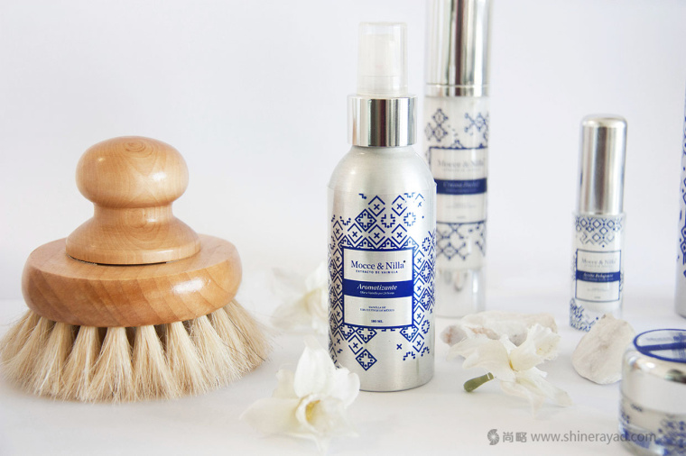 青花瓷風格 Mocce & Nilla 化妝品護膚品包裝設計-上海包裝設計公司設計欣賞7