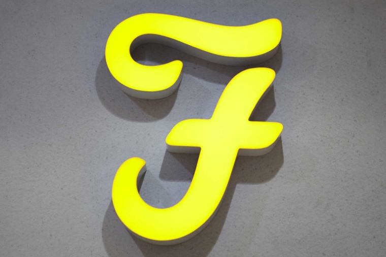 法國(guó) Farah 男裝品牌logo設(shè)計(jì)-上海服裝logo設(shè)計(jì)公司2 法國(guó) Farah 男裝品牌logo設(shè)計(jì)-上海服裝logo設(shè)計(jì)公司2