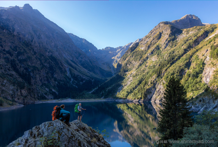 上海VI設(shè)計(jì)公司設(shè)計(jì)欣賞：Grand 旅游公司牌VI設(shè)計(jì)12