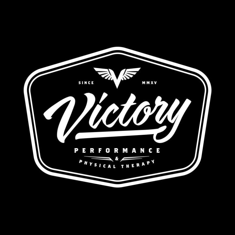 以經(jīng)典字體展現(xiàn)時髦的健身logo設(shè)計-上海logo設(shè)計公司