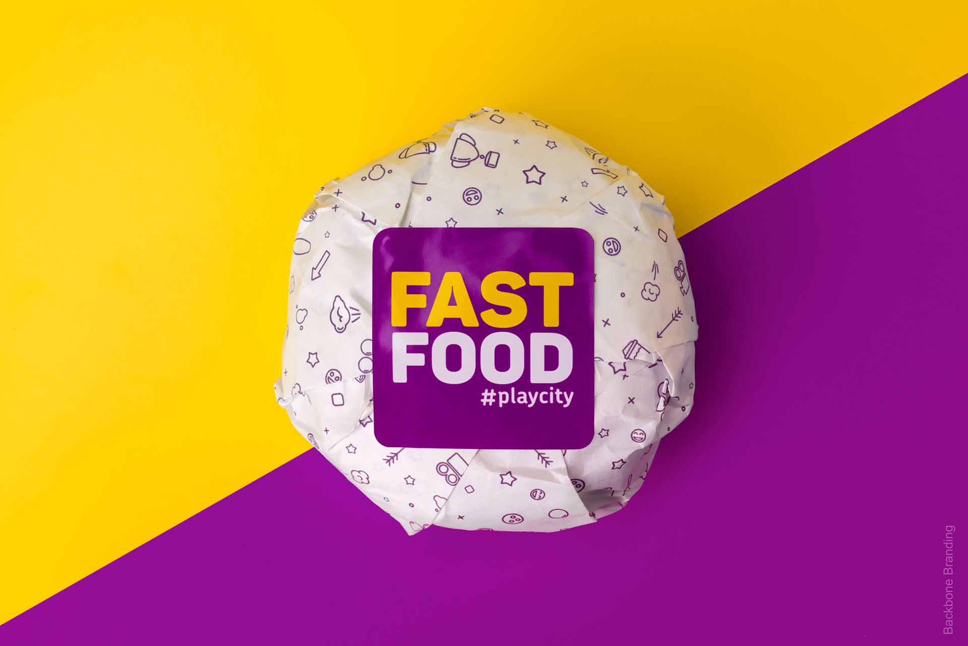 矢量圖畫風(fēng)格Play City 娛樂公園vi形象設(shè)計(jì)——展現(xiàn)游戲與現(xiàn)實(shí)交融