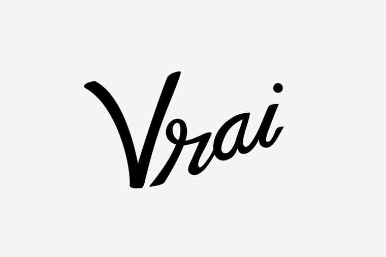 Vrai 品牌灌裝伏特加雞尾酒手寫標(biāo)志設(shè)計 Vrai 品牌灌裝伏特加雞尾酒手寫標(biāo)志設(shè)計