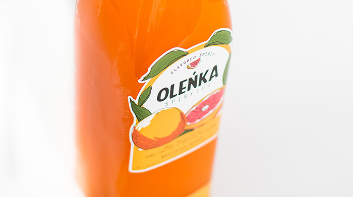 OLENKA 水果味伏特加酒果酒概念品牌包裝設(shè)計(jì)插畫設(shè)計(jì)-上海包裝設(shè)計(jì)公司 OLENKA 水果味伏特加酒果酒概念品牌包裝設(shè)計(jì)插畫設(shè)計(jì)-上海包裝設(shè)計(jì)公司