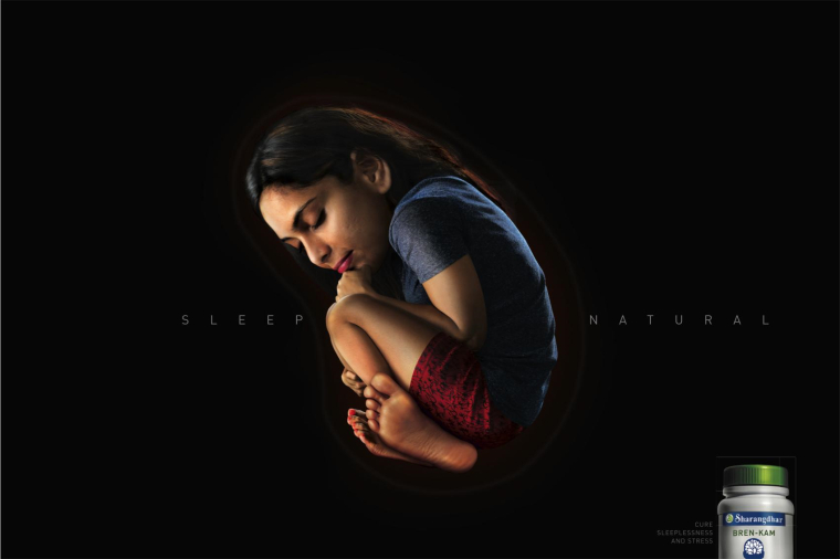印度Sharandhar安眠藥平面創(chuàng)意廣告“胎兒睡眠”篇-上海尚略品牌策劃設(shè)計(jì)公司