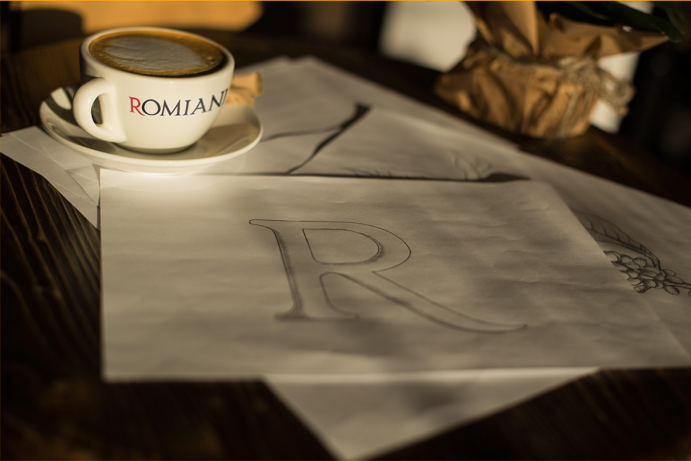 Romiani 速溶咖啡品牌形象設(shè)計(jì)-logo設(shè)計(jì)與網(wǎng)站設(shè)計(jì)-上海品牌設(shè)計(jì)公司
