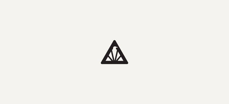 起來簡單而實際復雜的logo設計作品欣賞-上海品牌logo設計公司