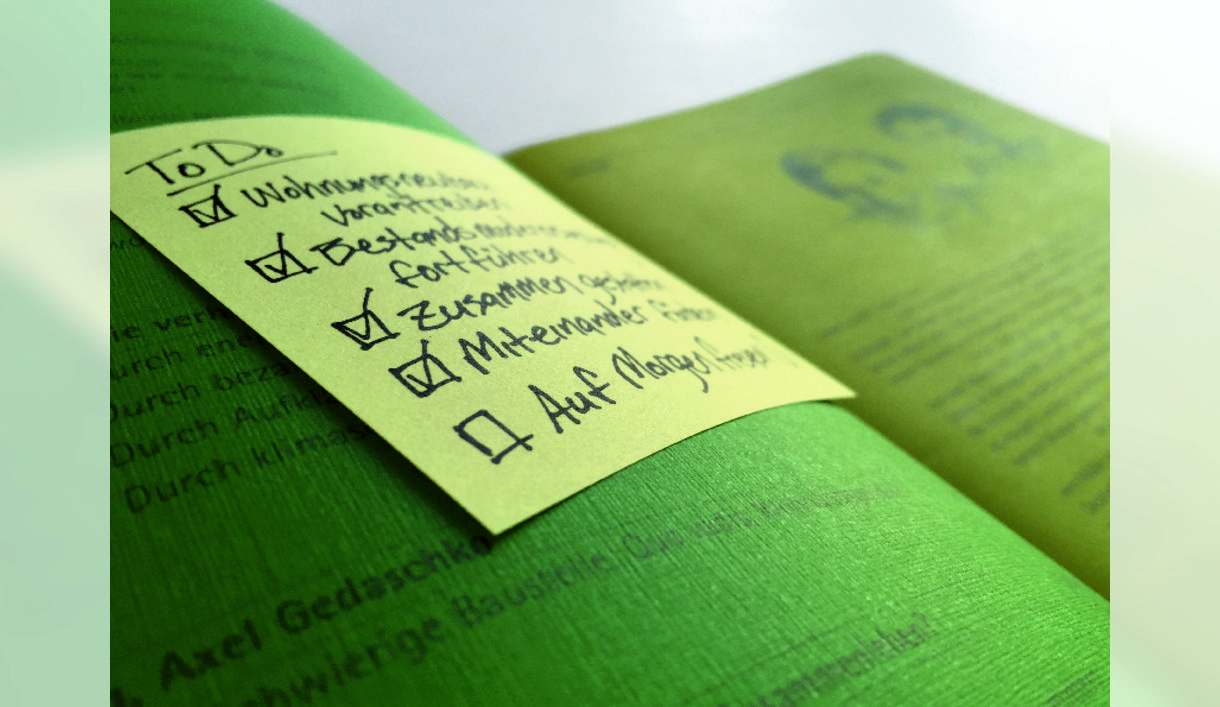 GEWOBA2013年活動報(bào)告畫冊設(shè)計(jì)-上海畫冊設(shè)計(jì)公司 GEWOBA2013年活動報(bào)告畫冊設(shè)計(jì)-上海畫冊設(shè)計(jì)公司