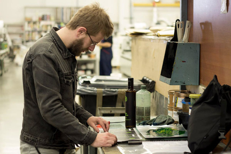 植物的力量品牌麻油食用油logo設計包裝設計-上海品牌設計公司 植物的力量品牌麻油食用油logo設計包裝設計-上海品牌設計公司