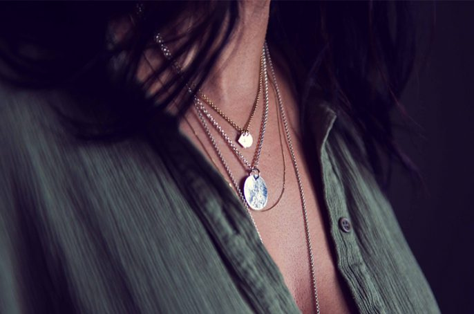 奢侈品品牌設(shè)計：Angela Georgiou珠寶首飾品牌形象VI設(shè)計logo設(shè)計