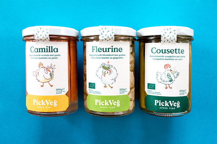 PickVeg 開胃咸菜泡菜休閑食品包裝設(shè)計(jì)，減輕生活壓力的小雞嘻哈插畫風(fēng)格