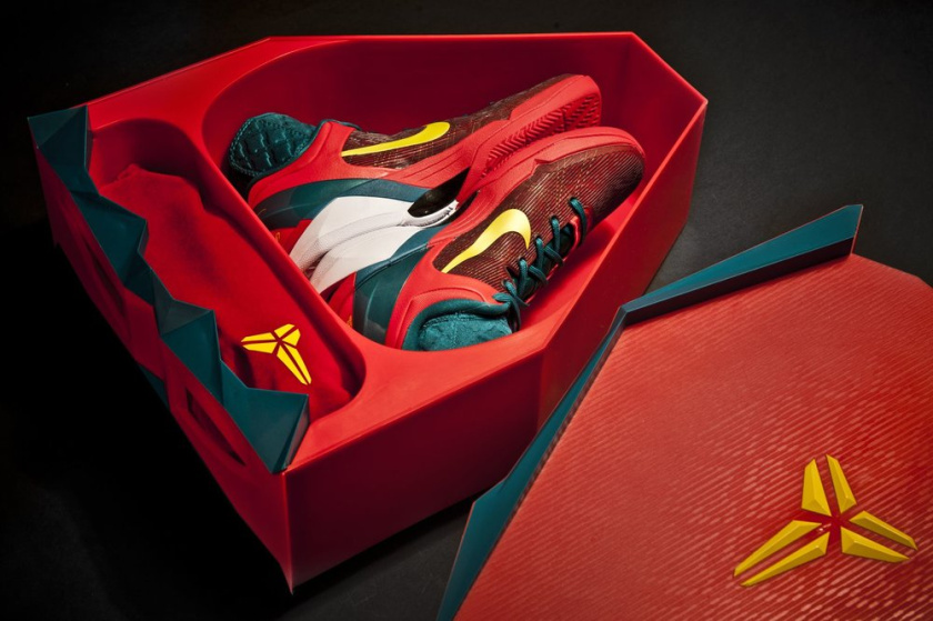 15款特別版Nike耐克運(yùn)動(dòng)鞋包裝設(shè)計(jì)-NIKE KOBE VII系統(tǒng)SUPREME“龍年” - 特別包裝