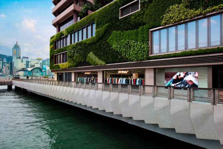 K11 Musea 服裝店鋪空間設(shè)計(jì)，柔軟形狀和溫暖材料為標(biāo)志的店鋪設(shè)計(jì)