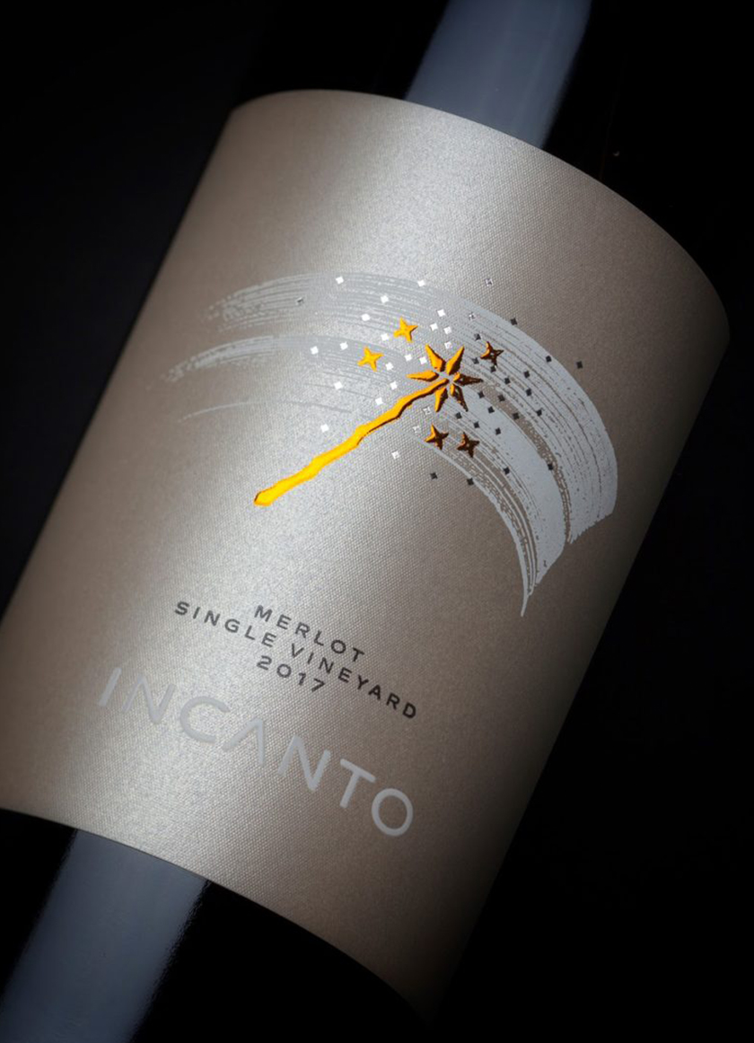 Incanto葡萄酒酒標(biāo)包裝標(biāo)簽設(shè)計,菜肴凹凸金箔印刷工藝的魔術(shù)棒圖案 Incanto葡萄酒酒標(biāo)包裝標(biāo)簽設(shè)計,菜肴凹凸金箔印刷工藝的魔術(shù)棒圖案