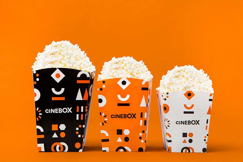 充滿活力激情與超現(xiàn)實主義的CINEBOX電影院品牌vi設(shè)計空間設(shè)計