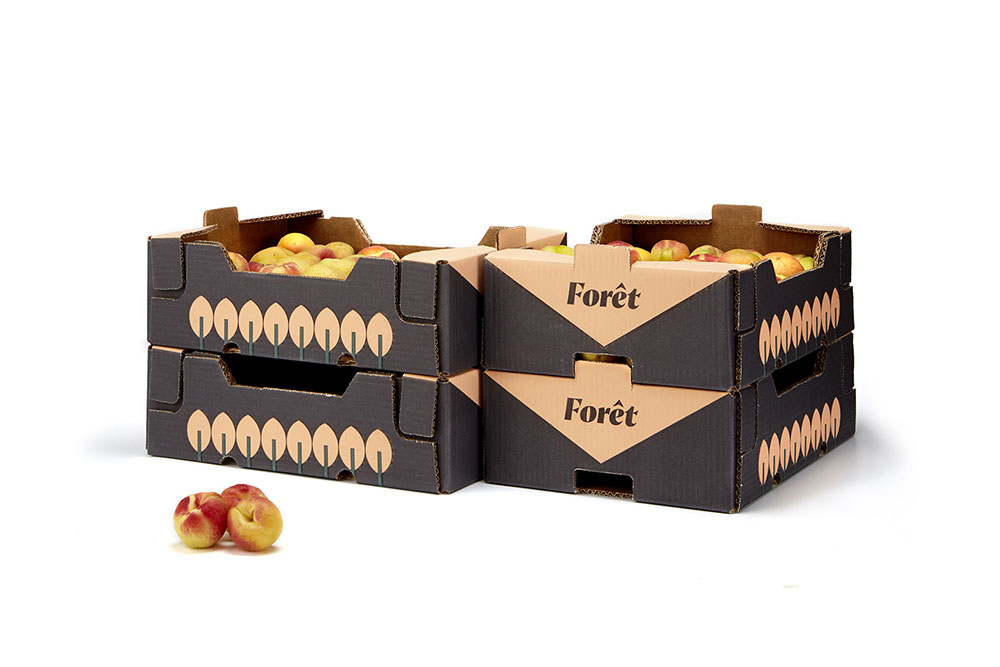 FORêT杏桃水果包裝設(shè)計(jì)，采用森林樹木的抽象圖形