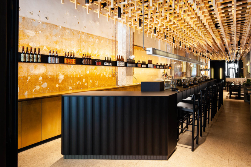 MRDK的Ryu餐廳餐飲空間設(shè)計(jì)，充滿藝術(shù)的頂部裝飾藝術(shù)