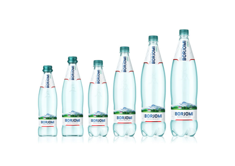 Borjomi礦泉水包裝設(shè)計(jì)瓶型設(shè)計(jì)，更加動(dòng)感與豐滿