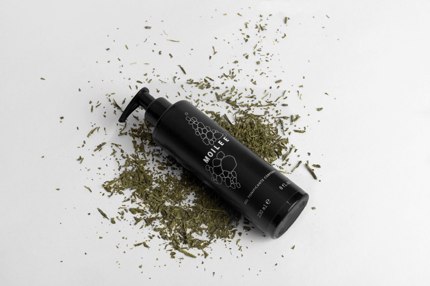 Moilee 化妝護(hù)膚品品牌命名與包裝設(shè)計(jì)，描繪皮膚細(xì)胞分子視圖