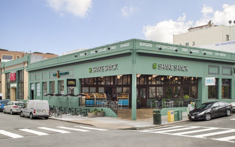 MBH Architects熱帶靈感原木風(fēng)格零售便利店店鋪店面空間設(shè)計(jì) MBH Architects熱帶靈感原木風(fēng)格零售便利店店鋪店面空間設(shè)計(jì)