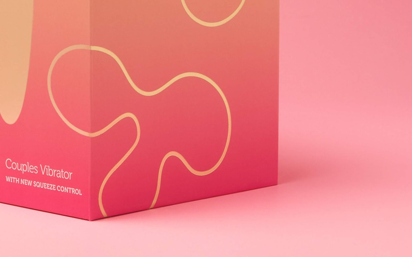 We-Vibe 情侶振動器情趣用品包裝設計，豪華金箔風格