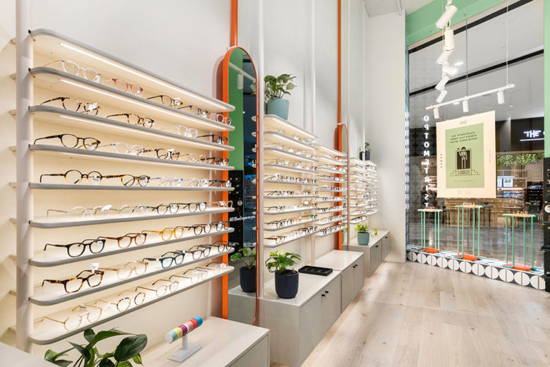 BN眼鏡店店鋪空間設(shè)計(jì),方便容納與管理眾多產(chǎn)品sku BN眼鏡店店鋪空間設(shè)計(jì),方便容納與管理眾多產(chǎn)品sku