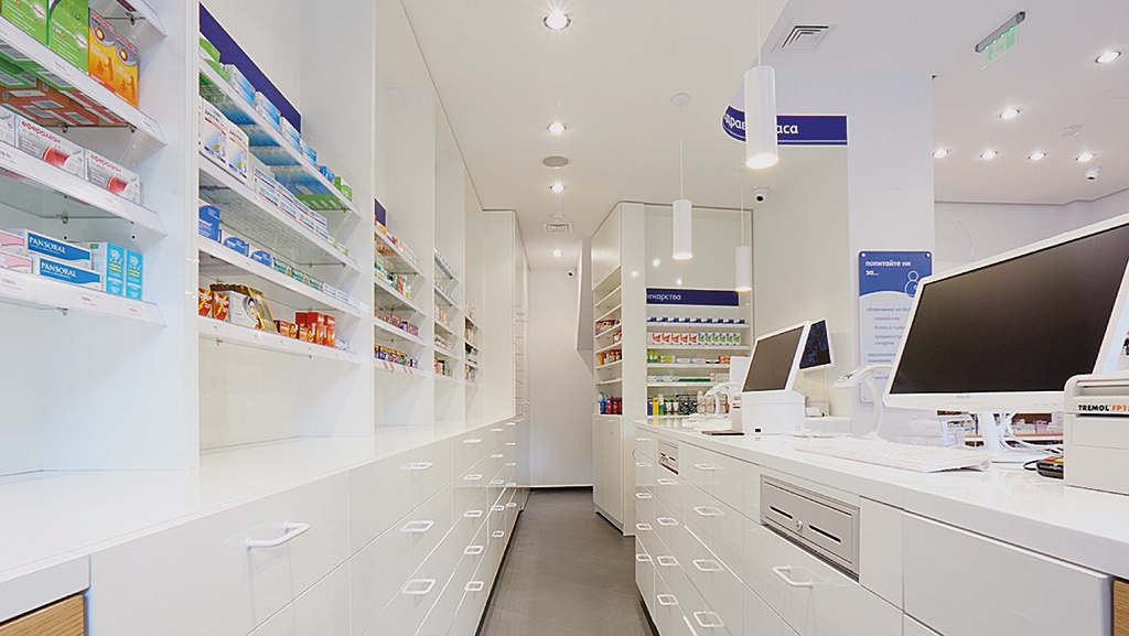 Sopharma 零售藥店新品牌創(chuàng)建開發(fā)與全案策劃設計-藥房室內(nèi)空間設計 Sopharma 零售藥店新品牌創(chuàng)建開發(fā)與全案策劃設計-藥房室內(nèi)空間設計