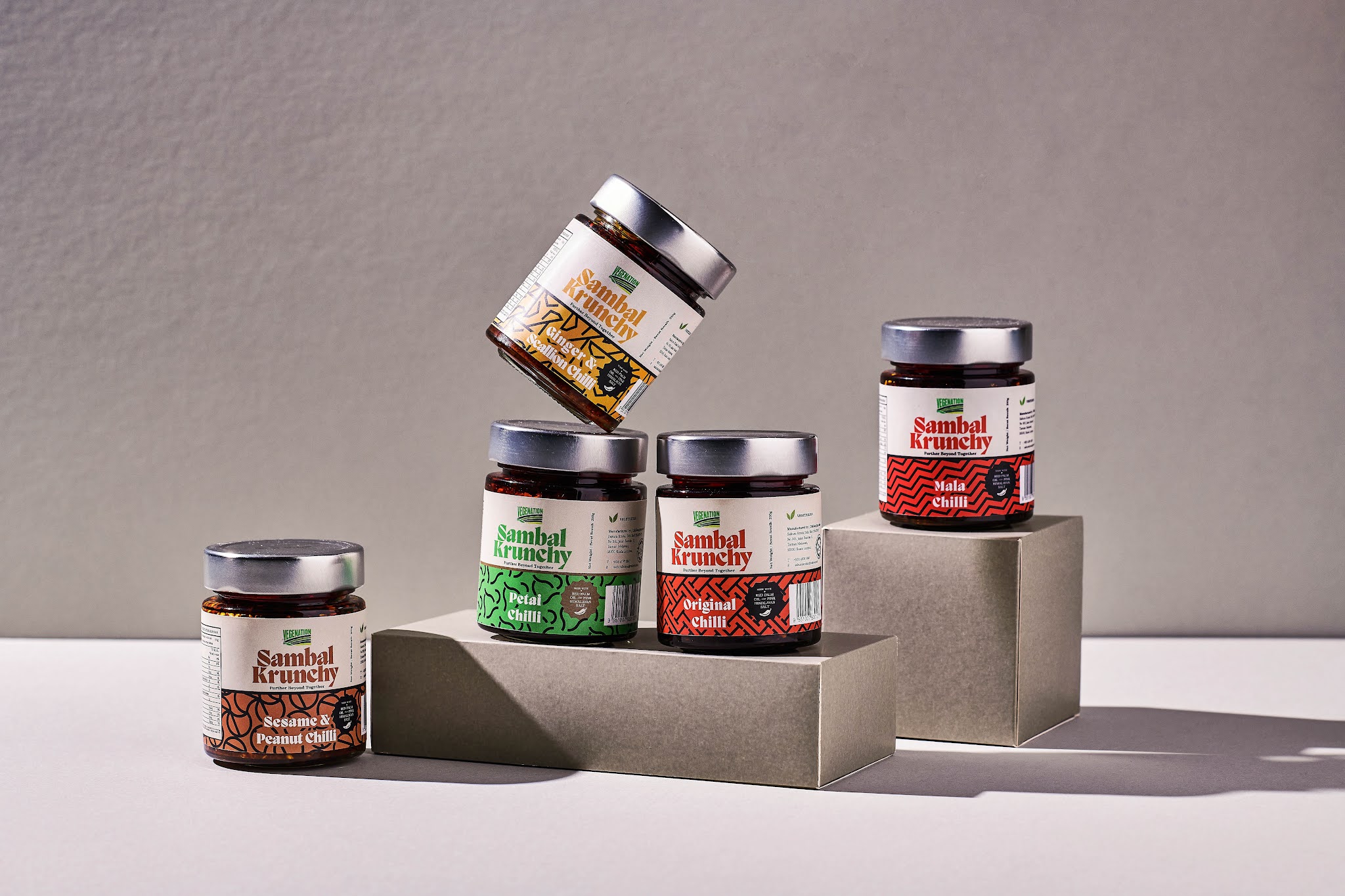 Sambal 瓶裝食品包裝設計“馬來西亞傳統(tǒng)蠟染圖案” Sambal 瓶裝食品包裝設計“馬來西亞傳統(tǒng)蠟染圖案”