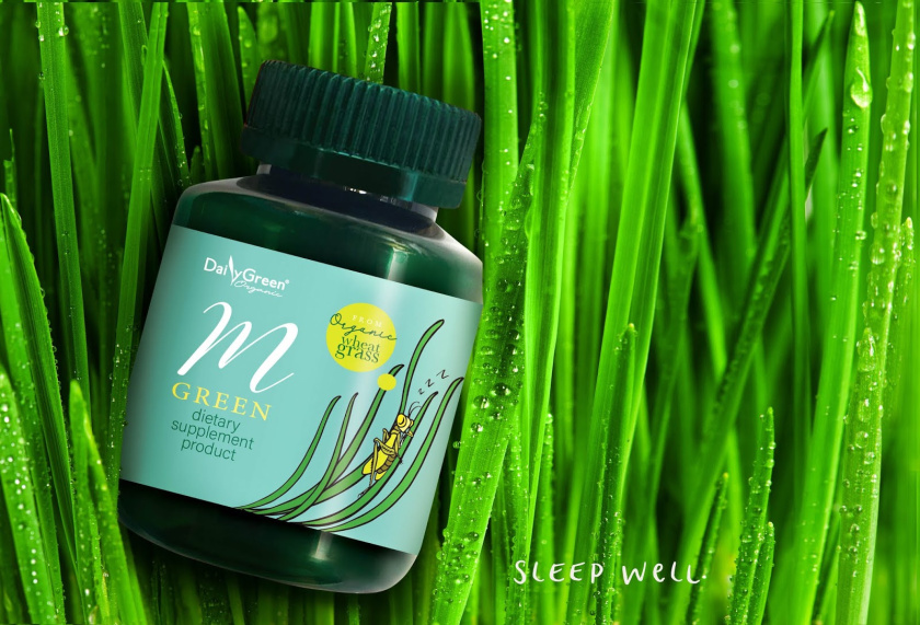 Daily Green有機(jī)小麥草膳食營養(yǎng)補(bǔ)充劑產(chǎn)品包裝設(shè)計（綠色瓶），“小草+昆蟲”插畫