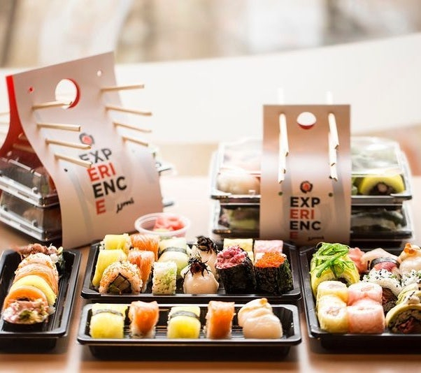 帶筷子收納的壽司外賣餐飲食品包裝設(shè)計