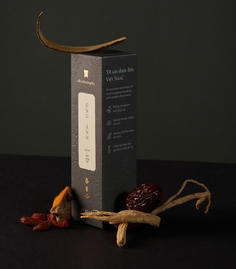 Skinlosophy 東方中藥草本化妝品包裝設(shè)計(jì)“金箔沖壓工藝” Skinlosophy 東方中藥草本化妝品包裝設(shè)計(jì)“金箔沖壓工藝”