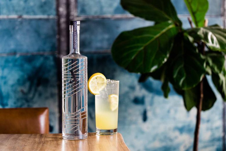 MON-YéVodka西非伏特加酒水包裝設計，紡織品團案+MV品牌logo設計