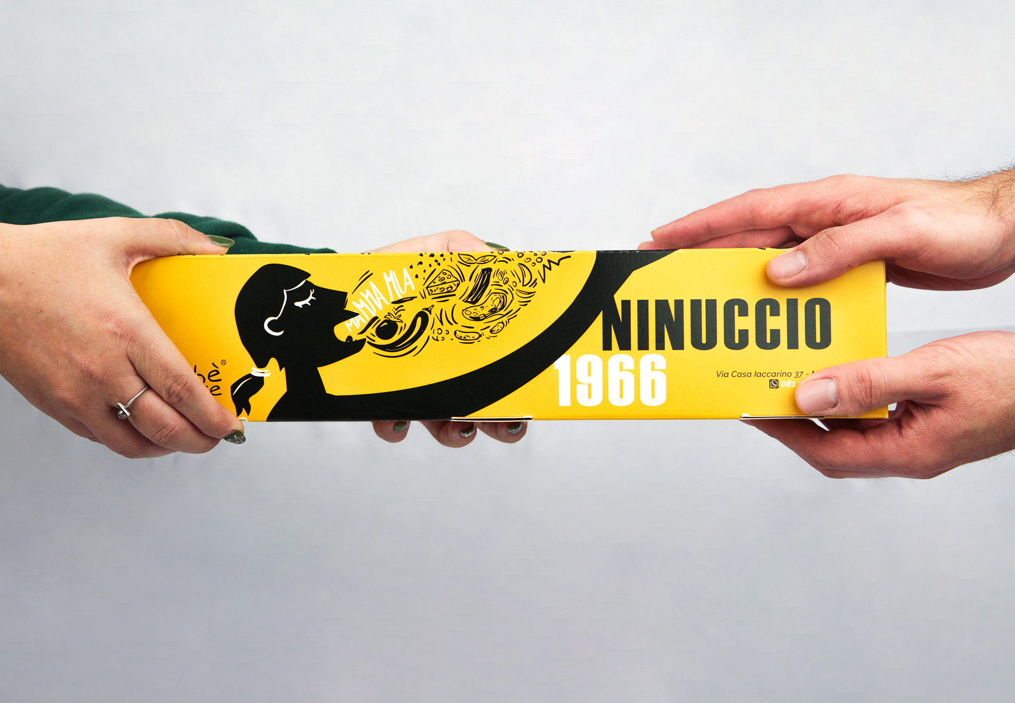 crocchè休閑食品創(chuàng)意包裝設計，張開的手與嘴巴插畫