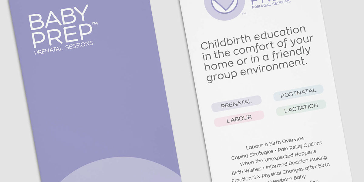 Baby Prep 孕婦產前醫(yī)療教育品牌形象logo設計“心+子宮內嬰兒+孕婦”