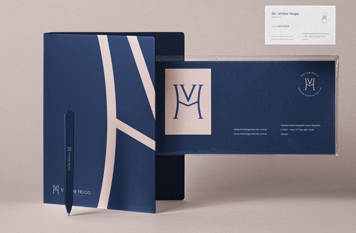 ViH血管醫(yī)學私人診所品牌識別logo設(shè)計，皇家深藍色和玫瑰色膚色